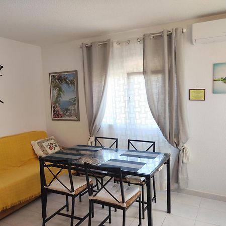 Apartamento Estrella Del Mar Les Deveses Exterior foto