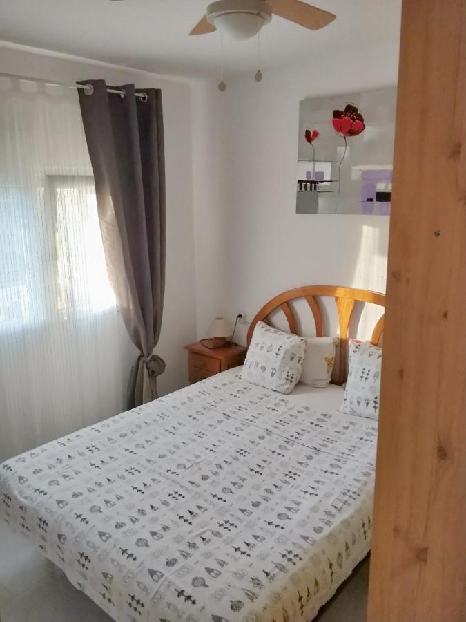 Apartamento Estrella Del Mar Les Deveses Exterior foto
