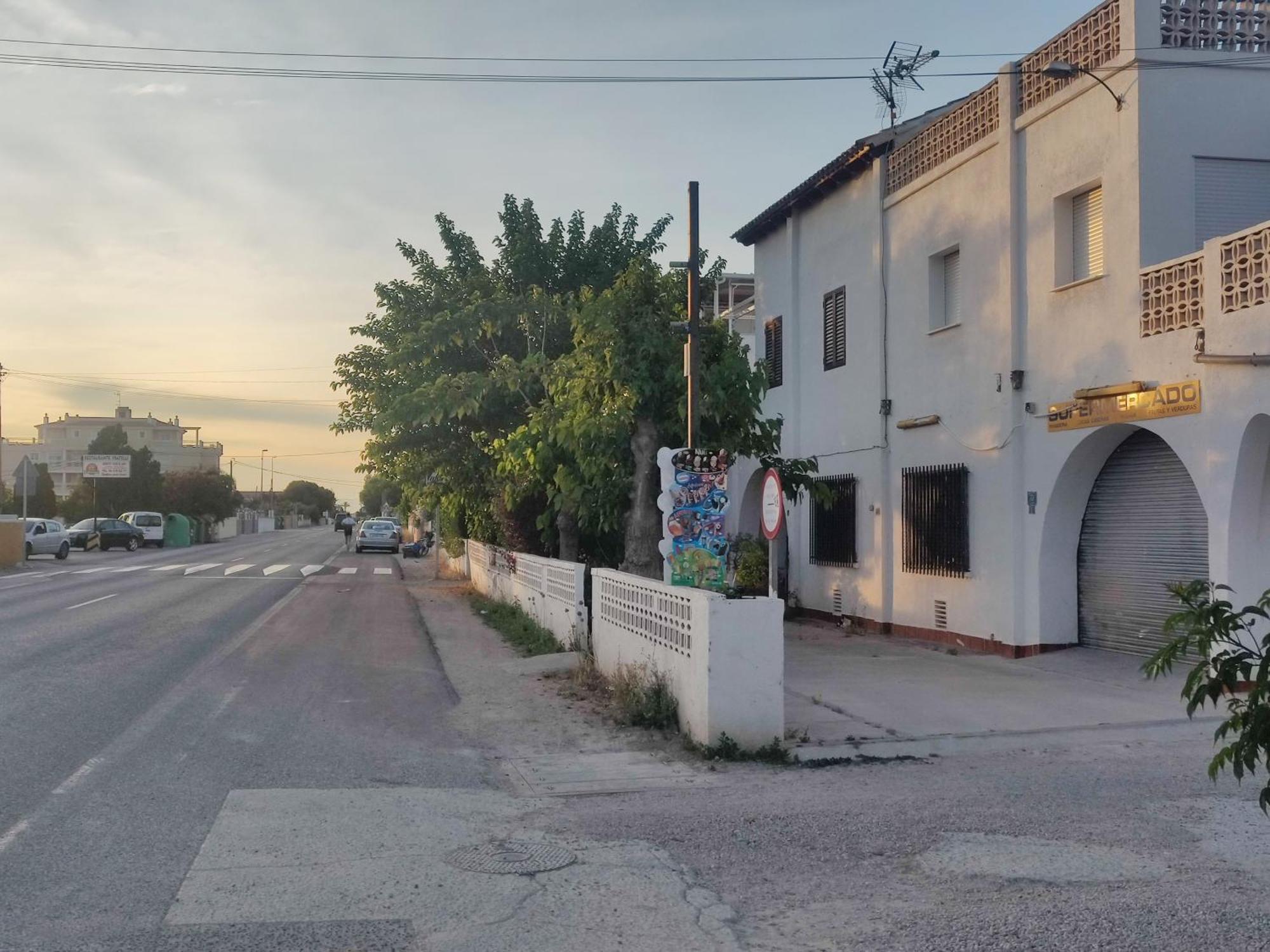 Apartamento Estrella Del Mar Les Deveses Exterior foto