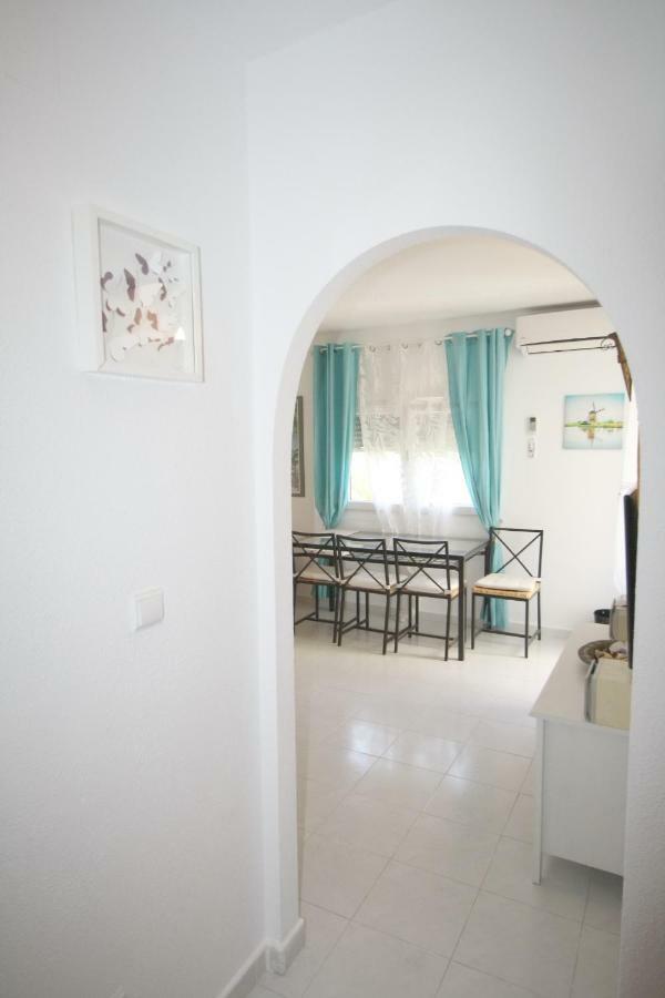 Apartamento Estrella Del Mar Les Deveses Exterior foto